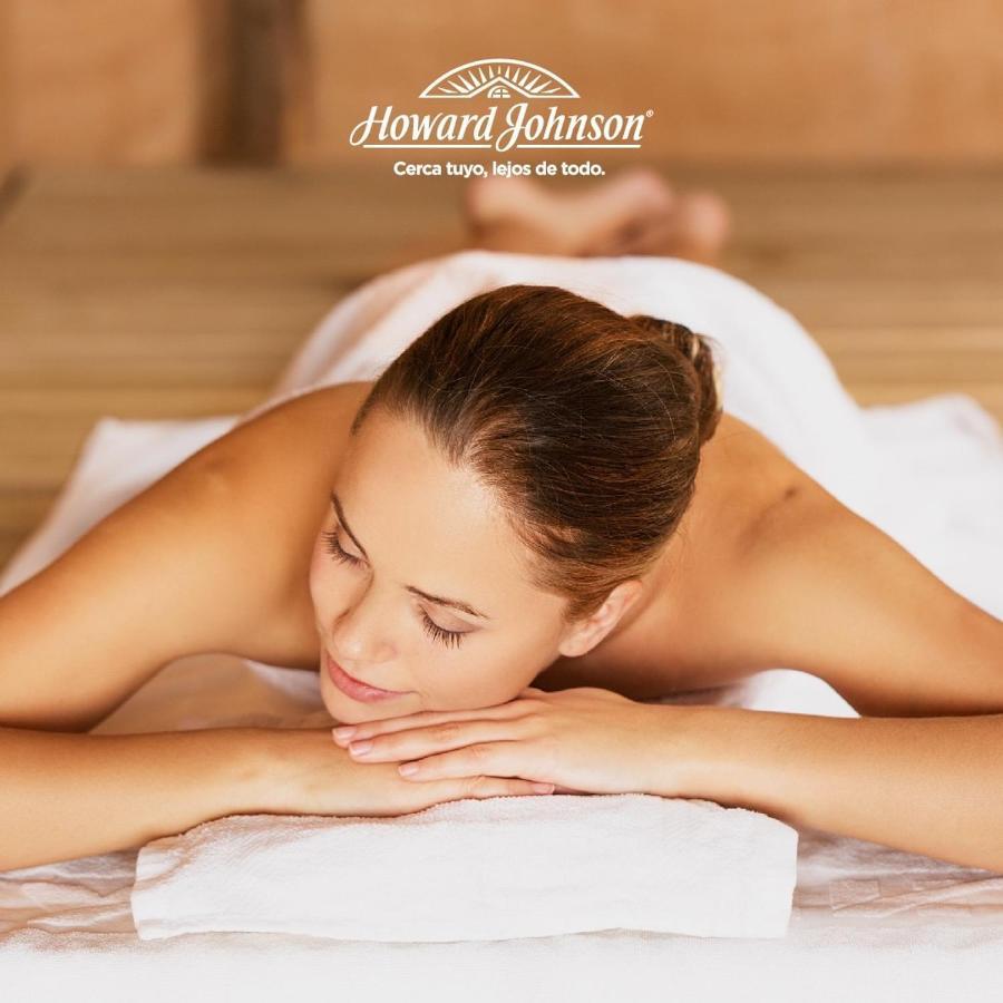 Hotel Howard Johnson トレンケ・ラウケン エクステリア 写真